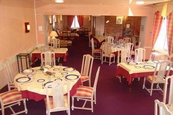 Hotel Logis Le Bretagne
