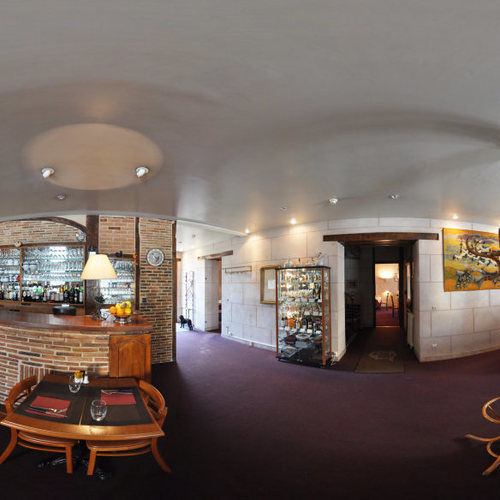 Hotel Logis Le Bretagne 2*