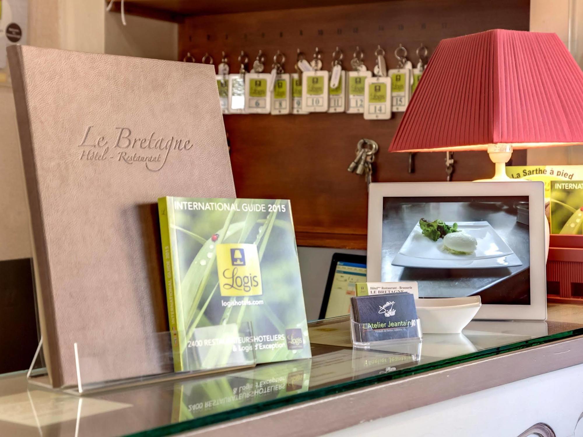 Hotel Logis Le Bretagne